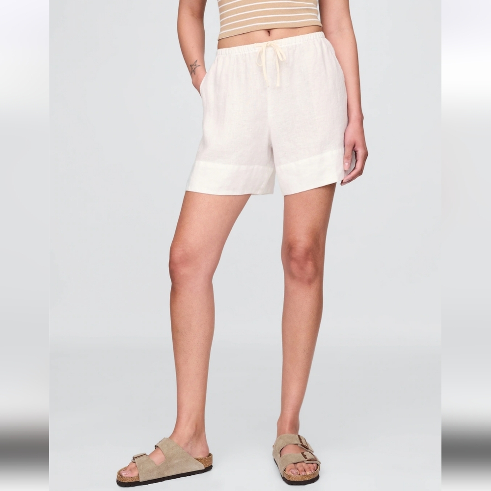 Gap White Linen Shorts